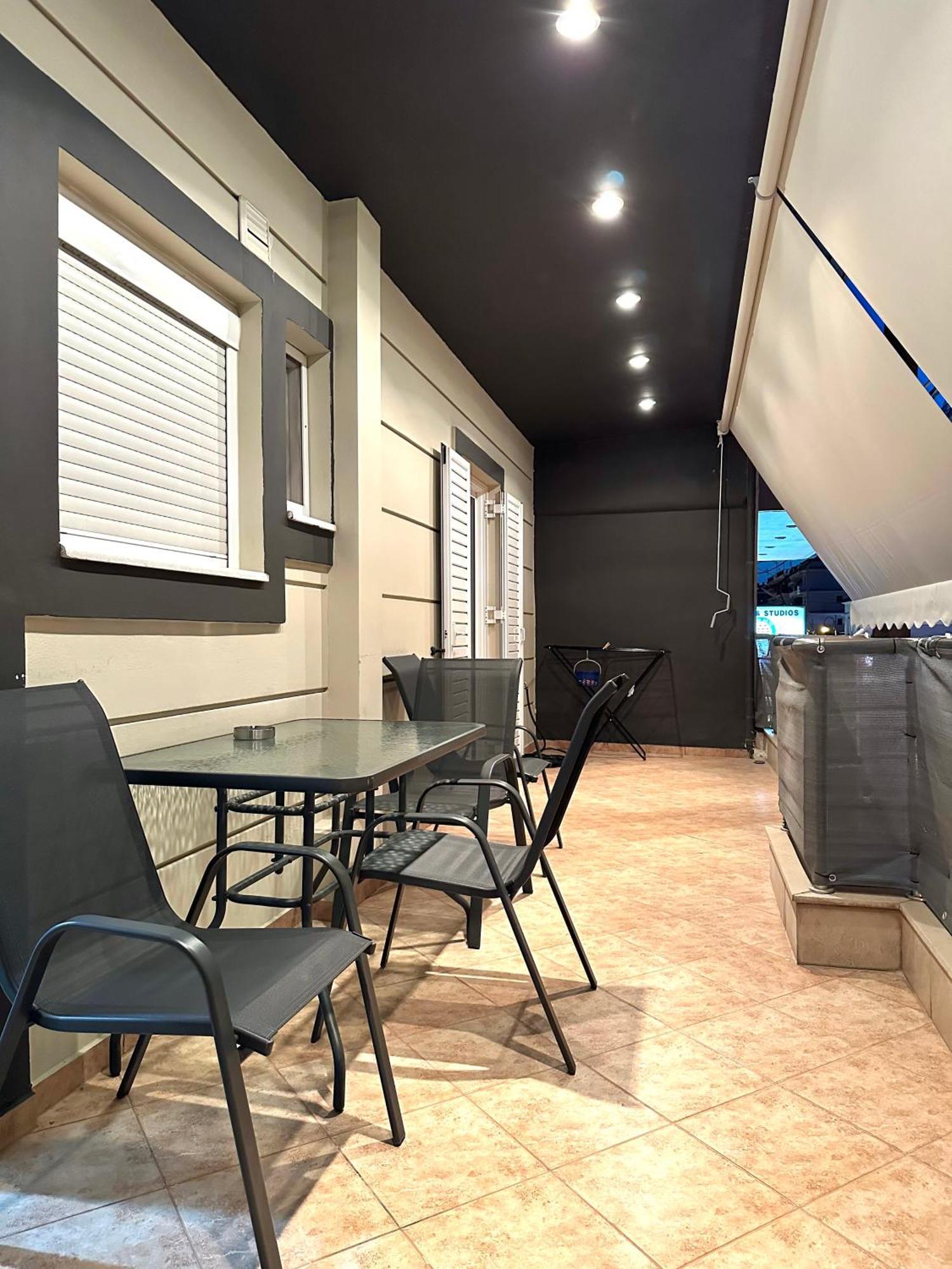 Ecco Apartments I นาฟปาคตอส ภายนอก รูปภาพ